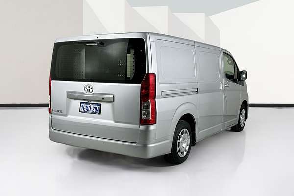 2019 Toyota HIACE LWB GDH300R LWB