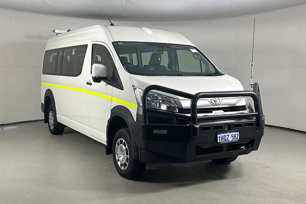 2022 Toyota Hiace SLWB COMMUTER (12 SEATS) GDH322R