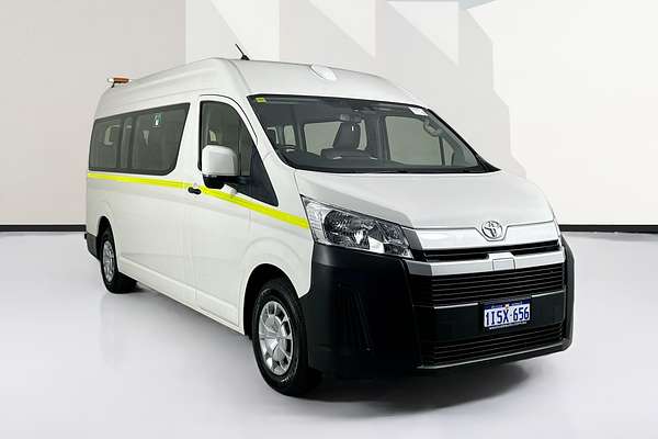 2022 Toyota Hiace SLWB COMMUTER (12 SEATS) GDH322R