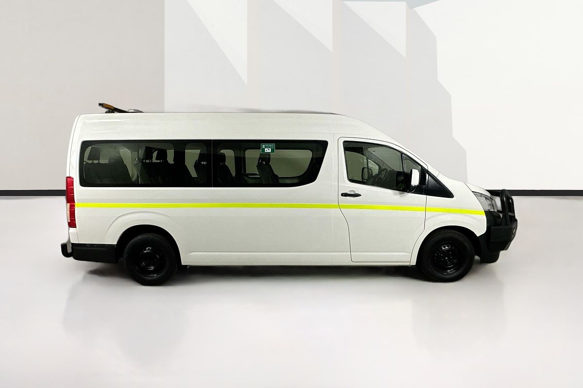 2021 Toyota Hiace SLWB COMMUTER (12 SEATS) GDH322R