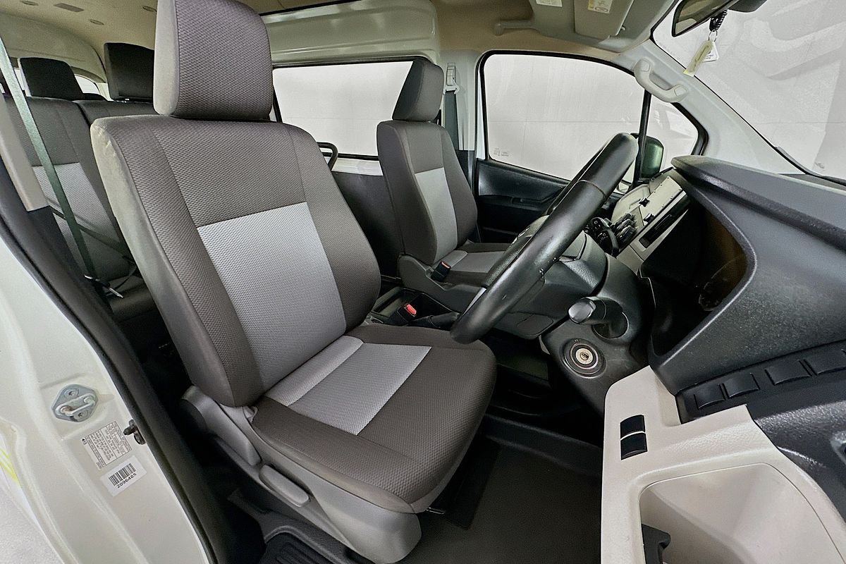 2021 Toyota Hiace SLWB COMMUTER (12 SEATS) GDH322R