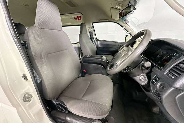 2014 Toyota Hiace COMMUTER KDH223R MY12 UPGRADE