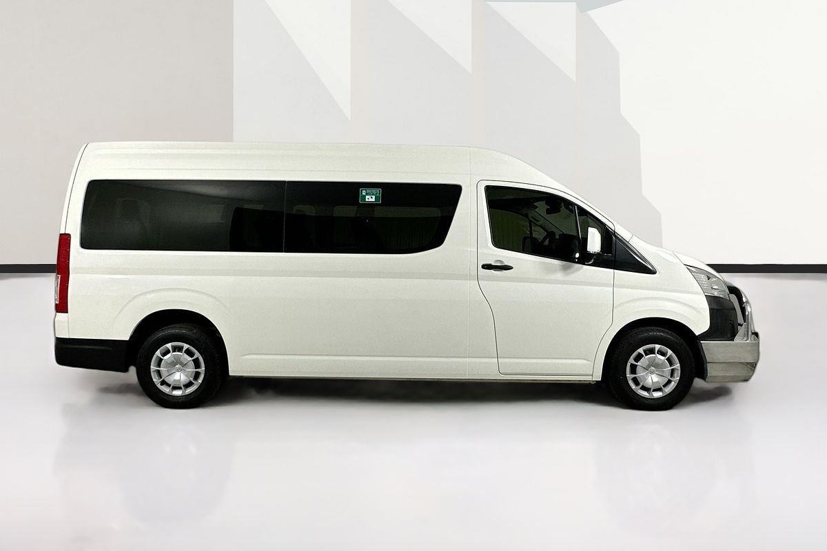 2022 Toyota Hiace SLWB COMMUTER (12 SEATS) GDH322R