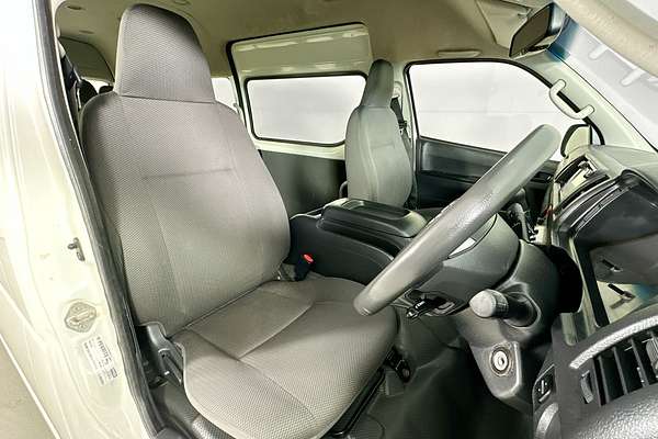 2019 Toyota HIACE COMMUTER KDH223R MY16 ELWB High Roof