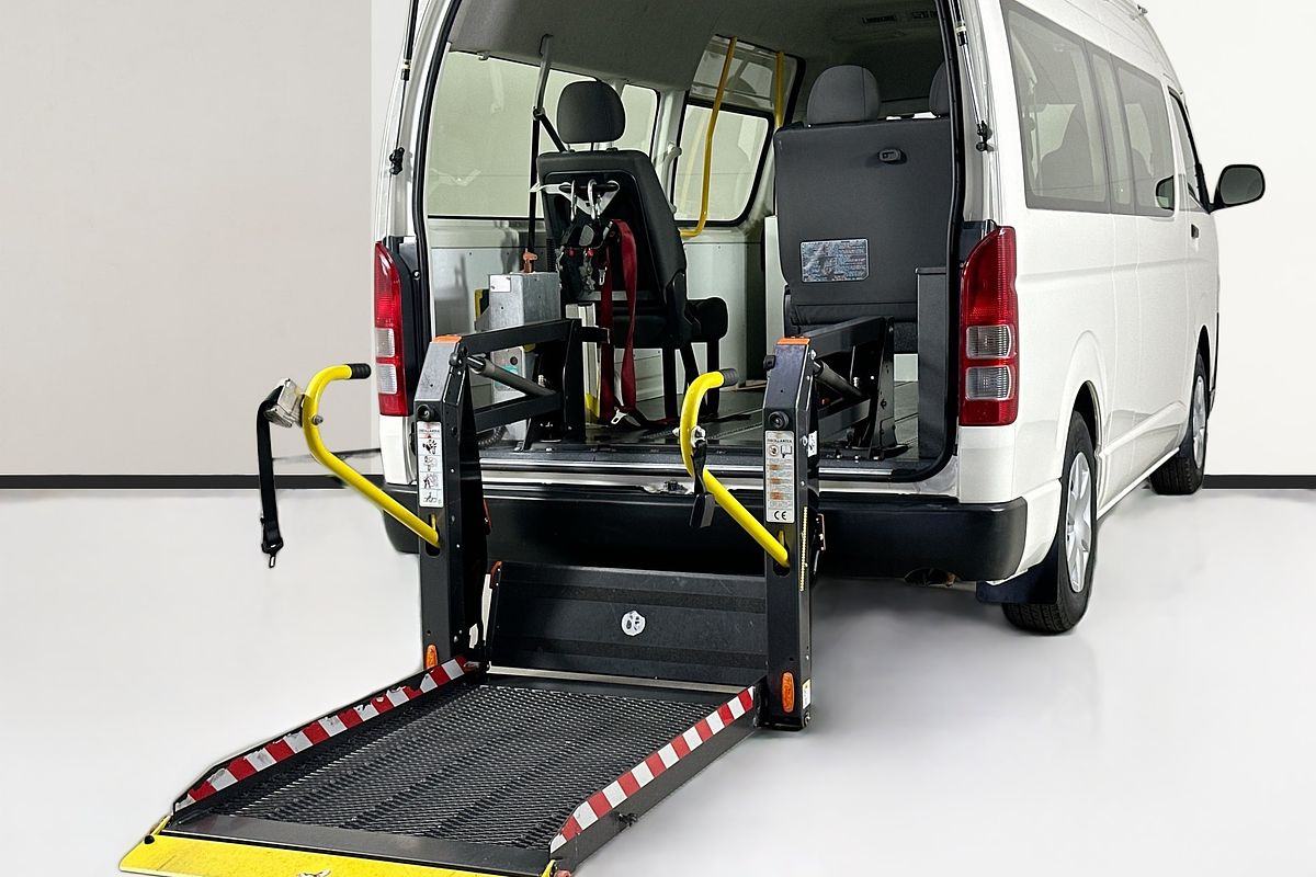 2018 Toyota Hiace COMMUTER (12 SEATS) KDH223R MY16