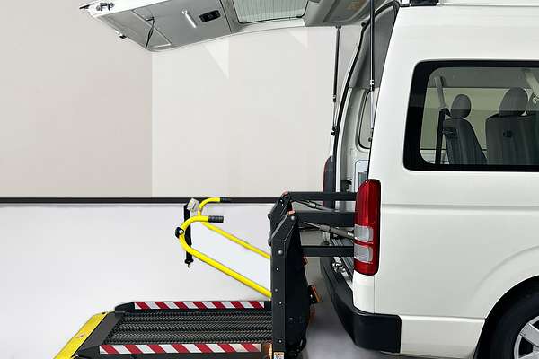 2017 Toyota Hiace COMMUTER (12 SEATS) KDH223R MY16