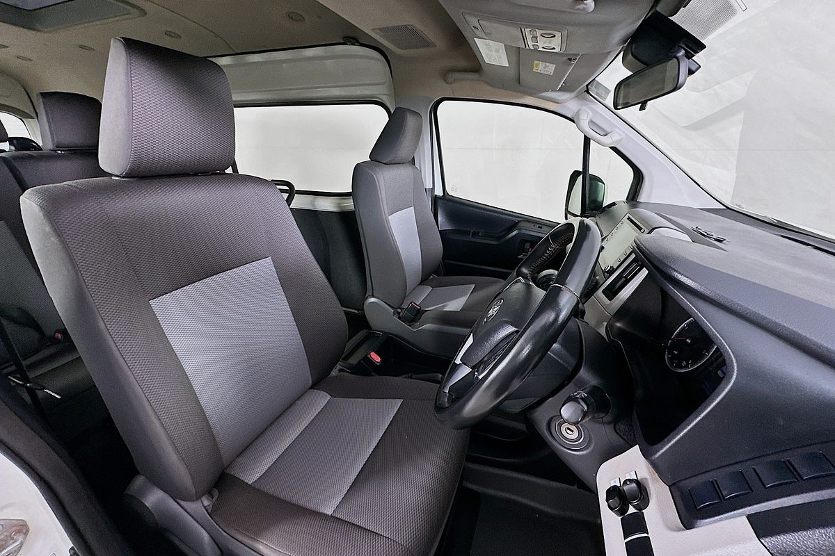 2019 Toyota Hiace COMMUTER (12 SEATS) GDH322R