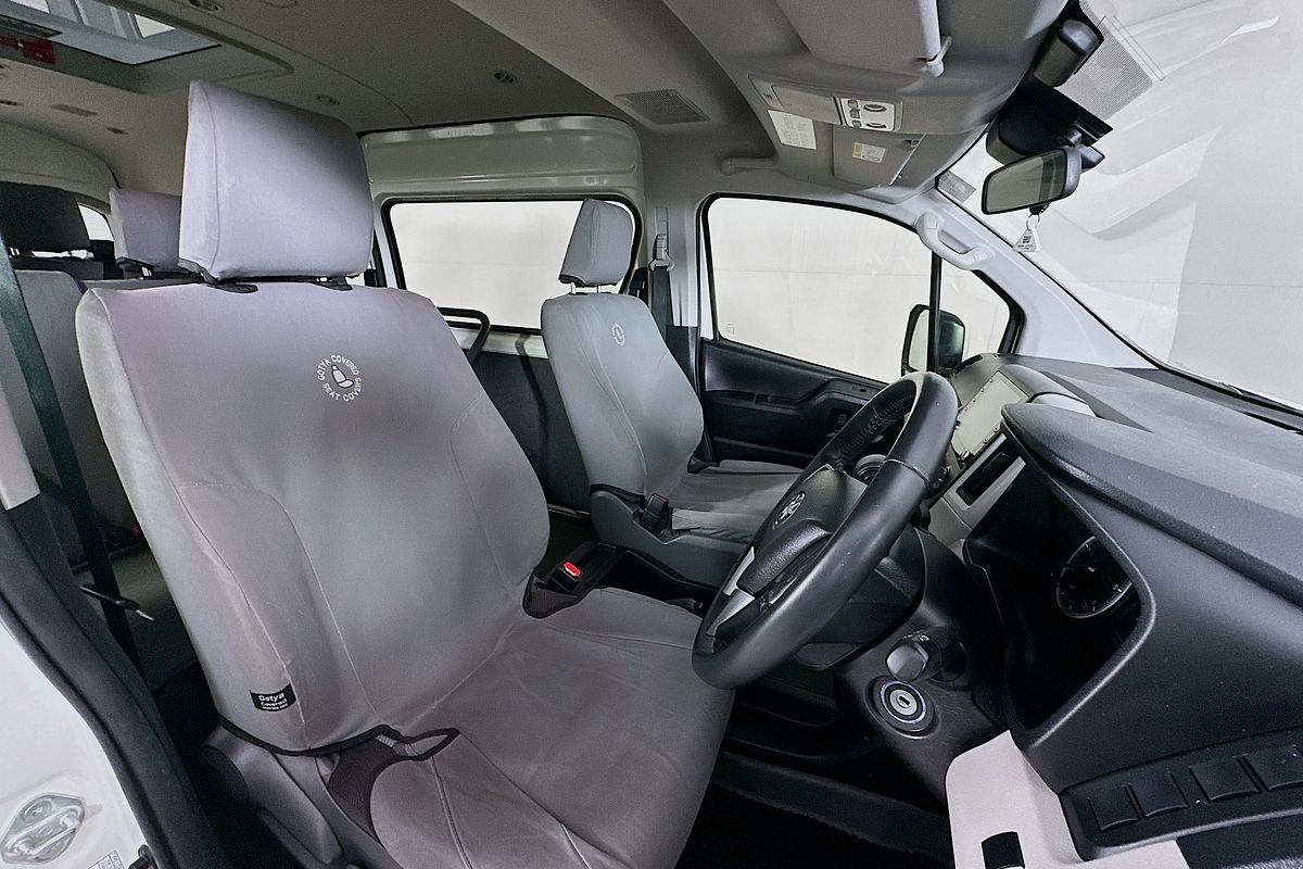 2021 Toyota HIACE SLWB COMMUTER (12 SEATS) GDH322R