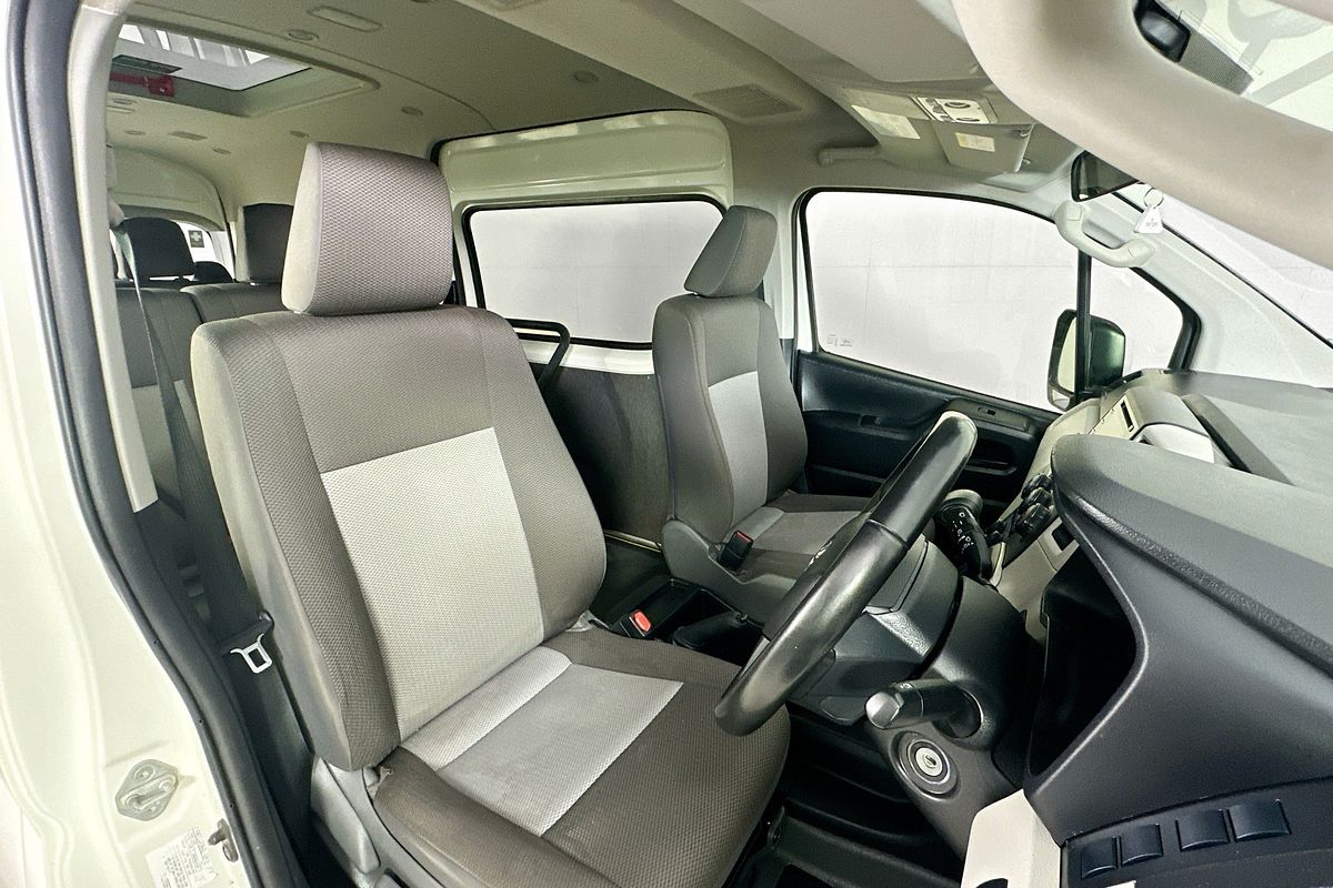 2019 Toyota Hiace COMMUTER (12 SEATS) GDH322R