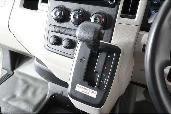 2021 Toyota HIACE SLWB COMMUTER (12 SEATS) GDH322R