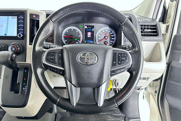 2020 Toyota HIACE LWB GDH300R LWB