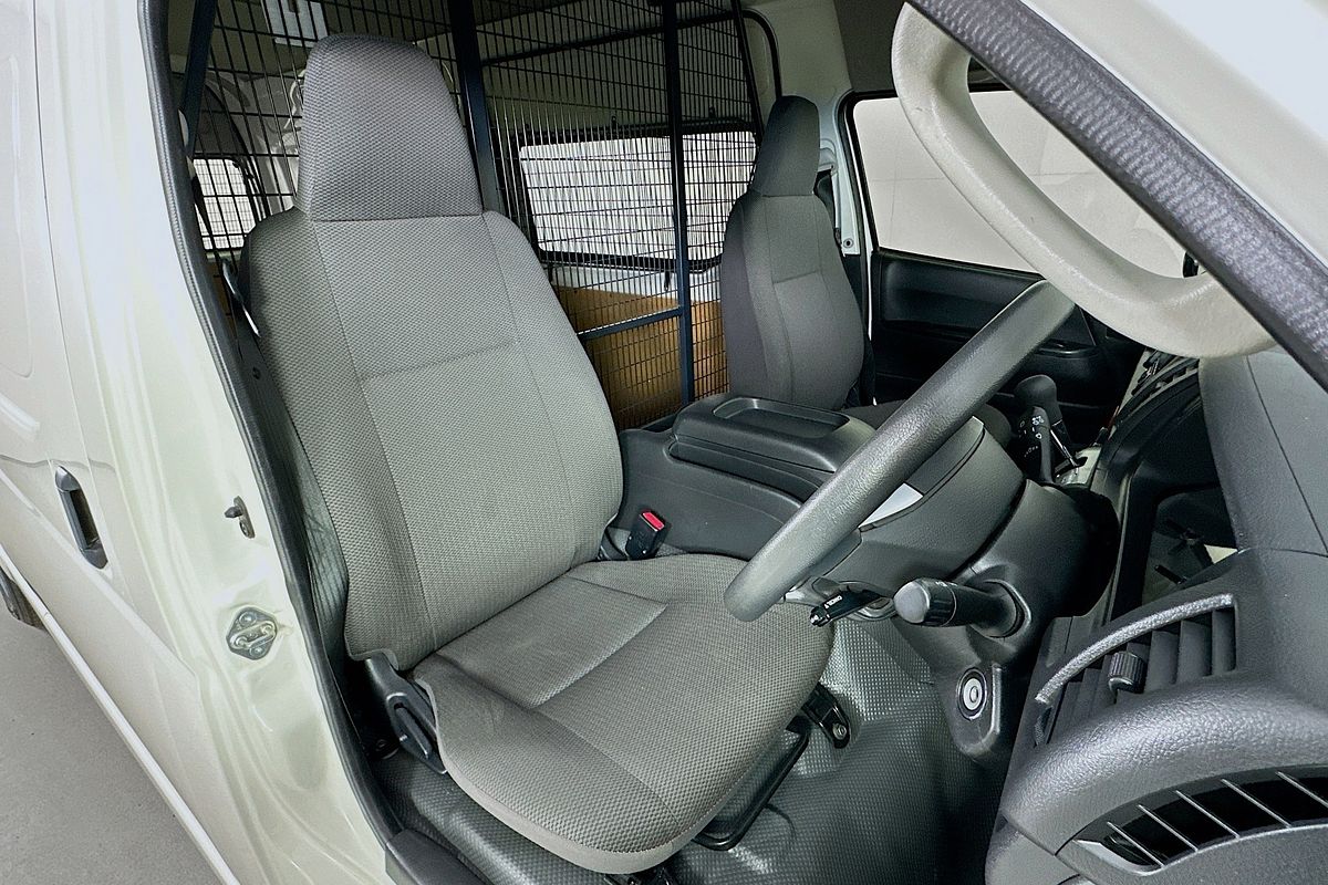 2016 Toyota HIACE SLWB KDH221R MY16
