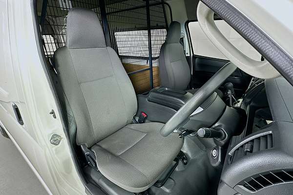 2016 Toyota HIACE SLWB KDH221R MY16