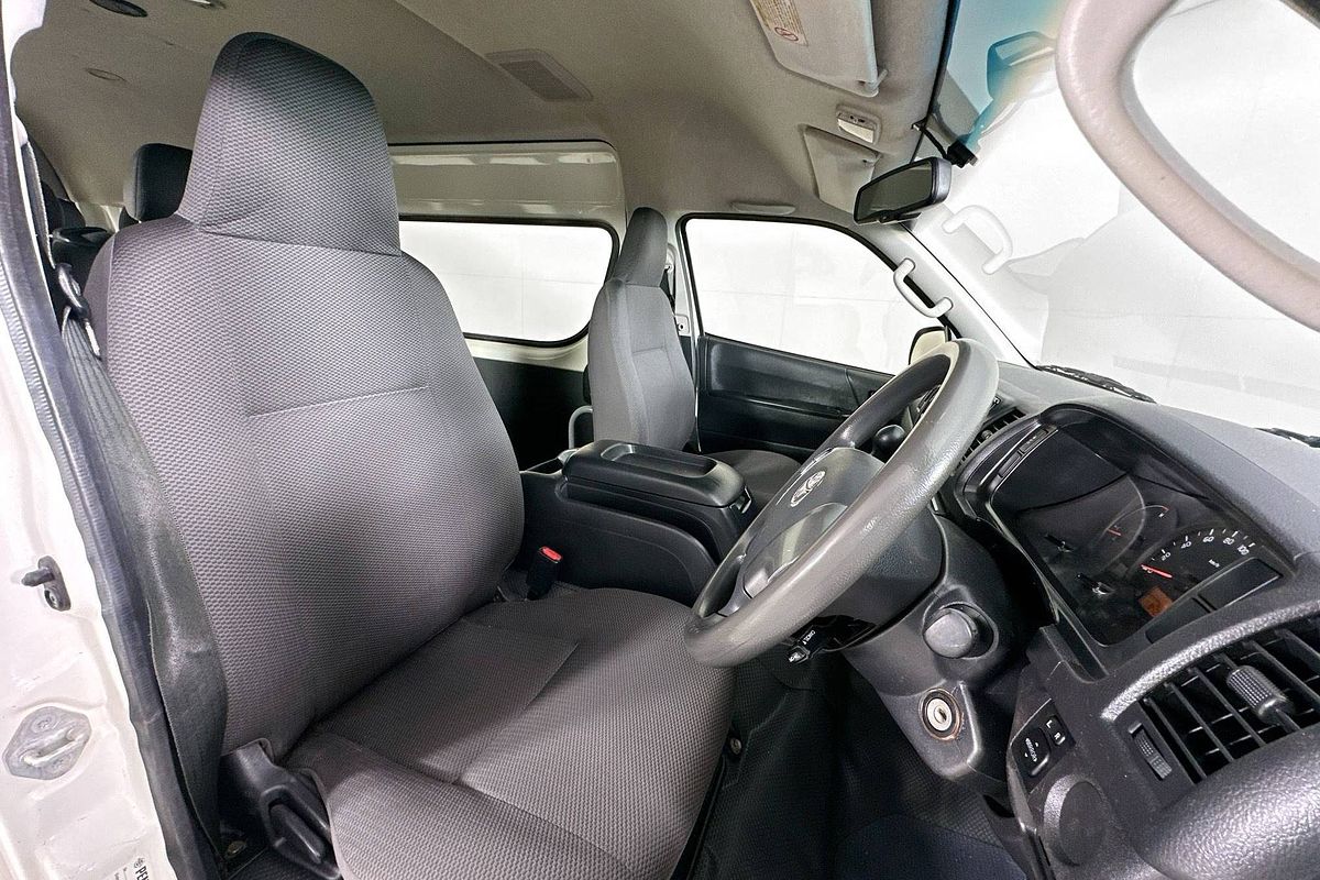 2019 Toyota Hiace COMMUTER (12 SEATS) KDH223R MY16