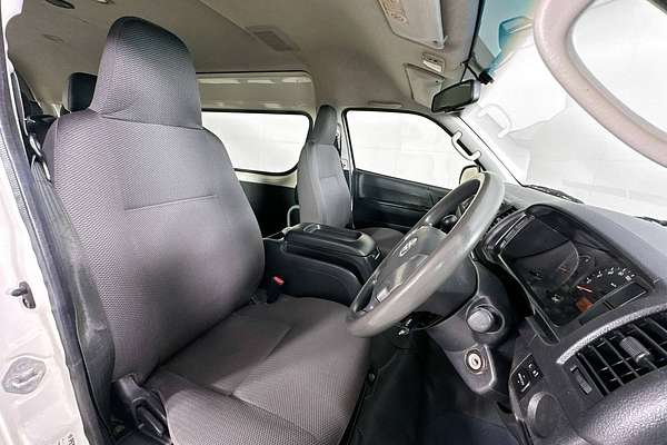 2019 Toyota Hiace COMMUTER (12 SEATS) KDH223R MY16