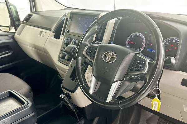 2022 Toyota Hiace SLWB COMMUTER (12 SEATS) GDH322R