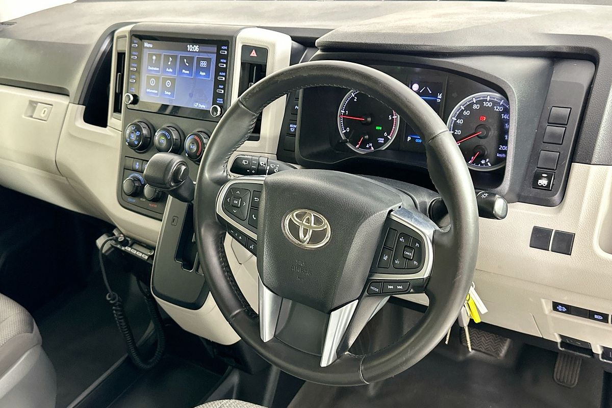 2020 Toyota Hiace COMMUTER (12 SEATS) GDH322R