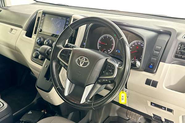 2021 Toyota Hiace SLWB COMMUTER (12 SEATS) GDH322R