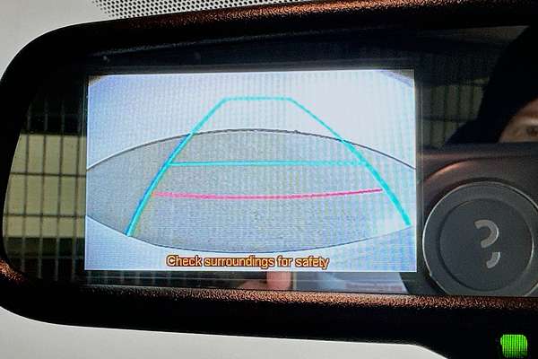 2018 Toyota HIACE LWB KDH201R MY16 LWB