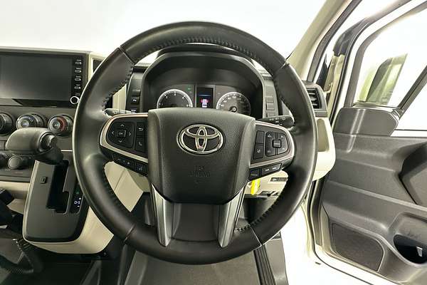 2021 Toyota HIACE SLWB COMMUTER (12 SEATS) GDH322R