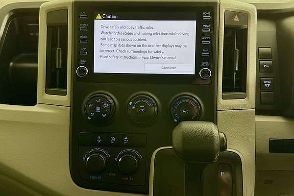 2021 Toyota HIACE SLWB COMMUTER (12 SEATS) GDH322R