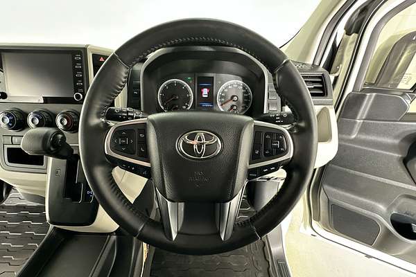 2020 Toyota HIACE LWB GDH300R LWB