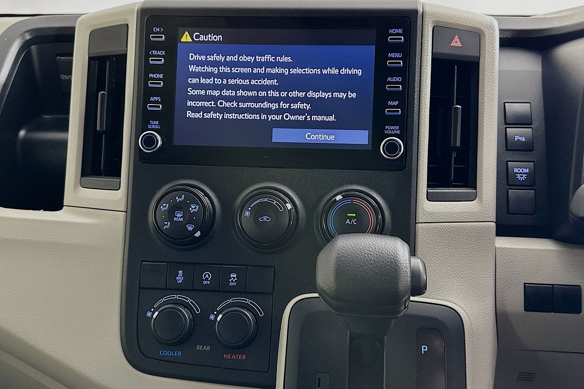 2021 Toyota HIACE SLWB COMMUTER (12 SEATS) GDH322R