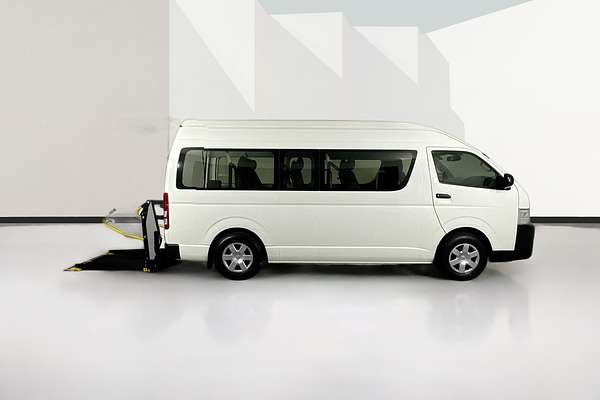 2017 Toyota Hiace COMMUTER KDH223R MY16