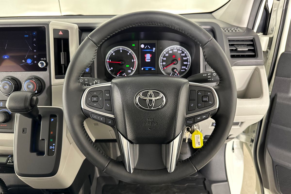 2025 Toyota Hiace SLWB COMMUTER (12 SEATS) GDH322R