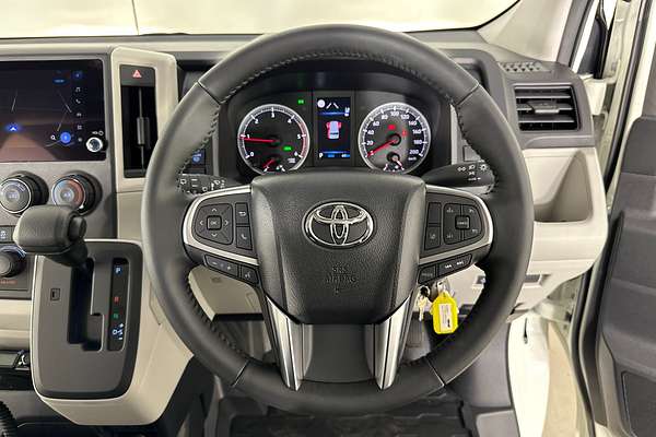 2025 Toyota Hiace SLWB COMMUTER (12 SEATS) GDH322R