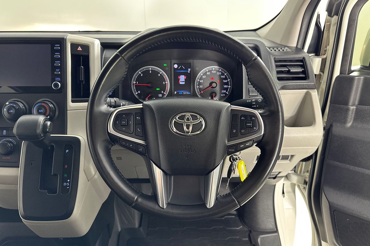 2023 Toyota Hiace SLWB COMMUTER (12 SEATS) GDH322R