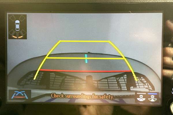 2022 Toyota Hiace SLWB COMMUTER (12 SEATS) GDH322R