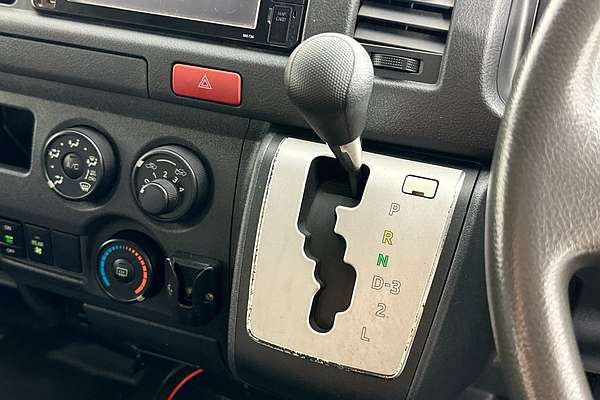 2018 Toyota HIACE COMMUTER (12 SEATS) KDH223R MY16 ELWB High Roof
