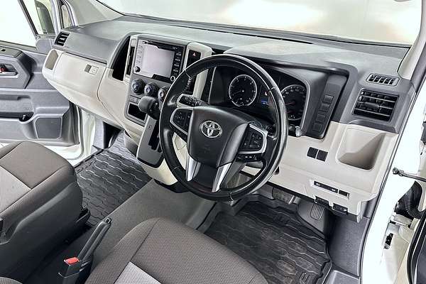 2020 Toyota HIACE LWB GDH300R LWB