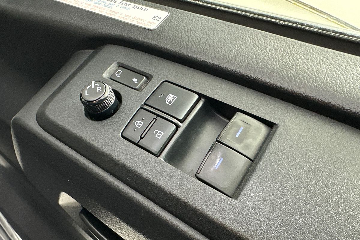 2019 Toyota HIACE LWB GDH300R LWB