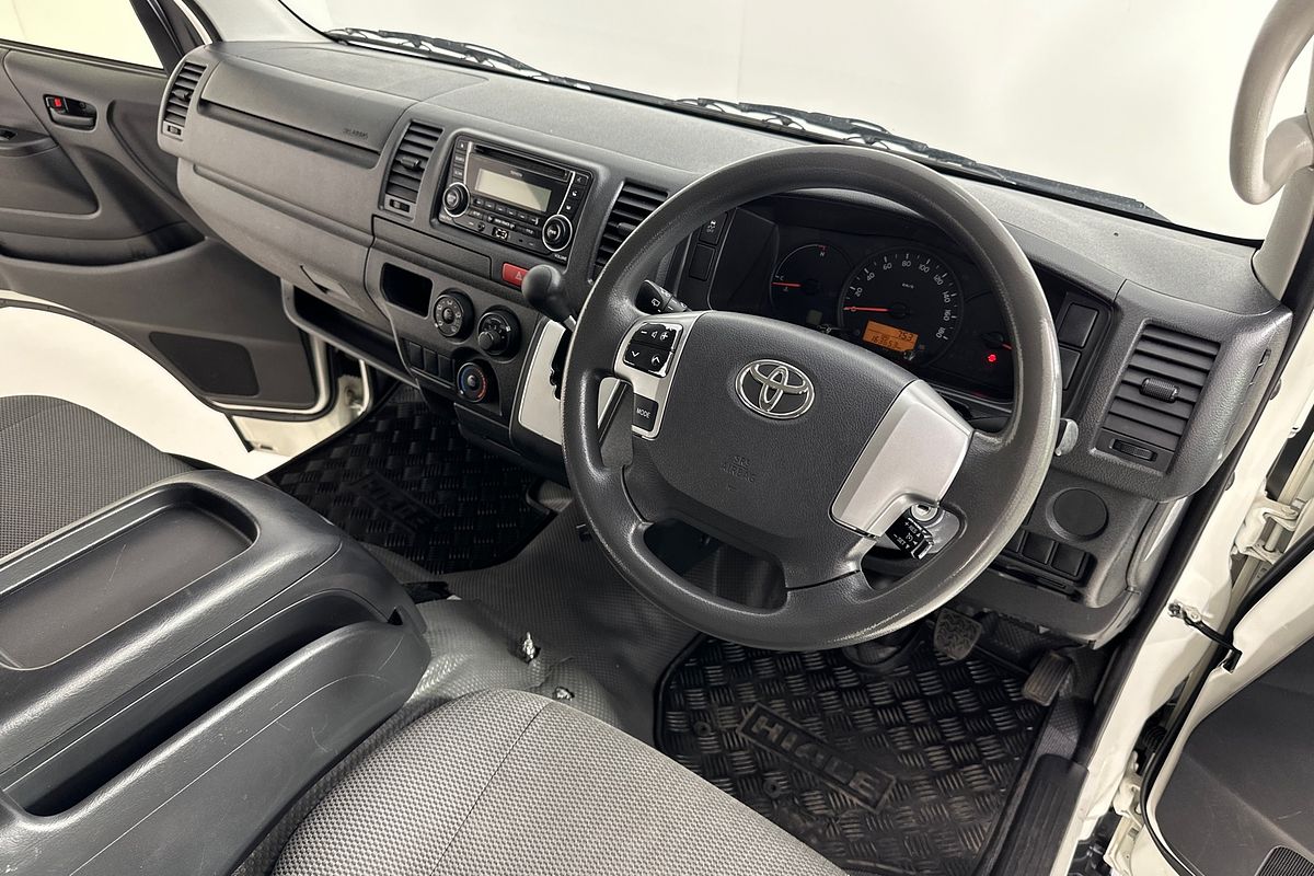 2015 Toyota HIACE TRH201R LWB