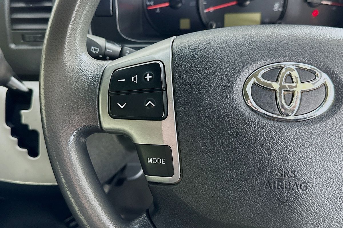 2017 Toyota HIACE COMMUTER TRH223R MY16 ELWB