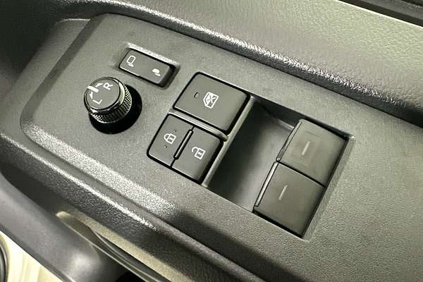 2025 Toyota Hiace SLWB COMMUTER (12 SEATS) GDH322R