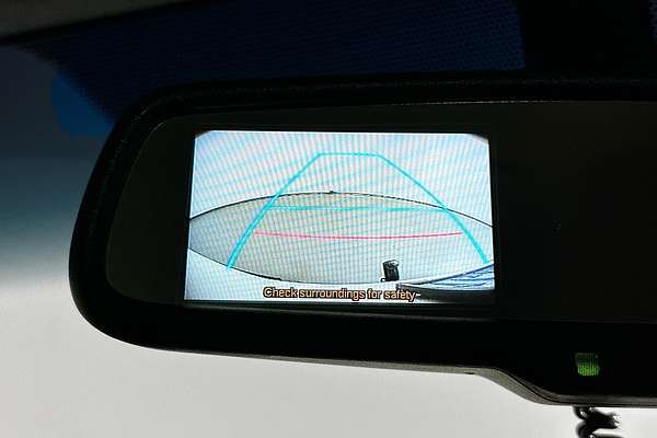 2018 Toyota HIACE COMMUTER KDH223R MY16 ELWB High Roof