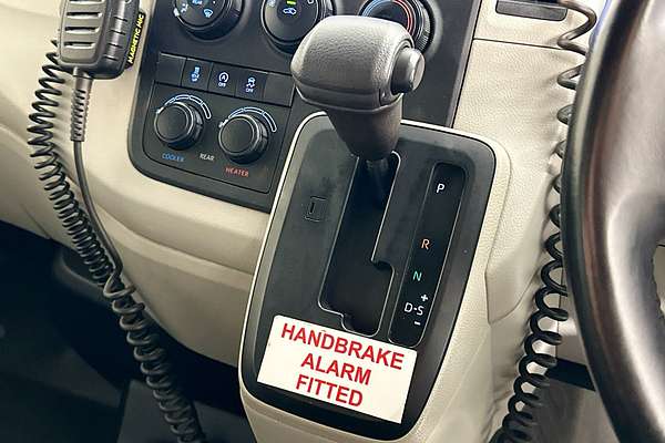 2021 Toyota Hiace SLWB COMMUTER (12 SEATS) GDH322R