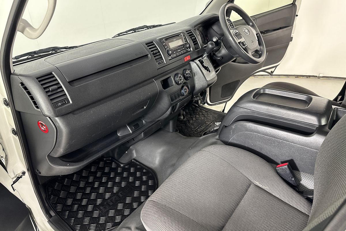 2015 Toyota HIACE TRH201R LWB