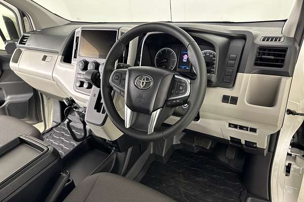 2025 Toyota Hiace SLWB COMMUTER (12 SEATS) GDH322R