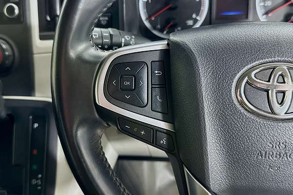 2020 Toyota Hiace COMMUTER (12 SEATS) GDH322R