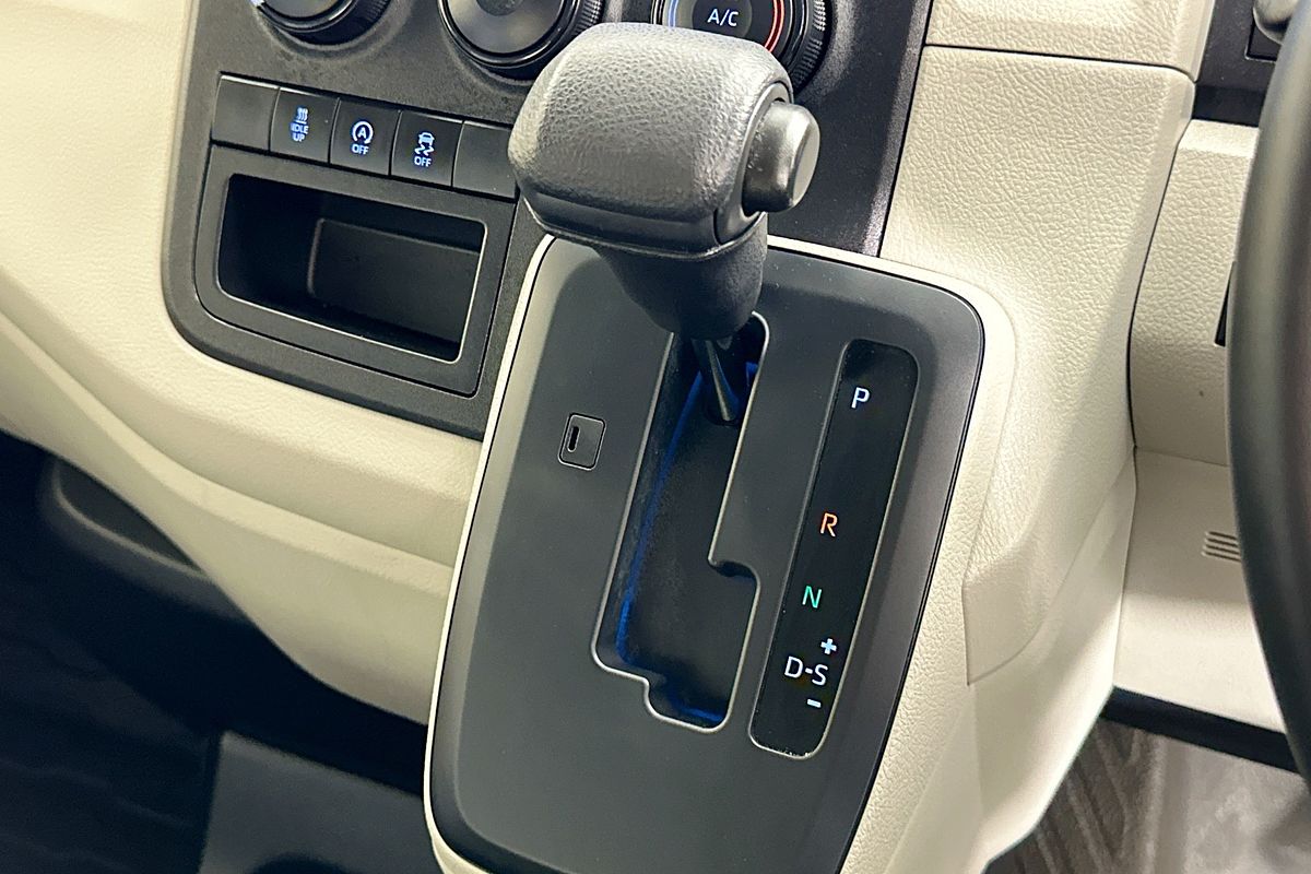 2023 Toyota Hiace LWB GDH300R