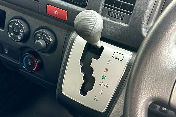 2018 Toyota Hiace COMMUTER (12 SEATS) KDH223R MY16