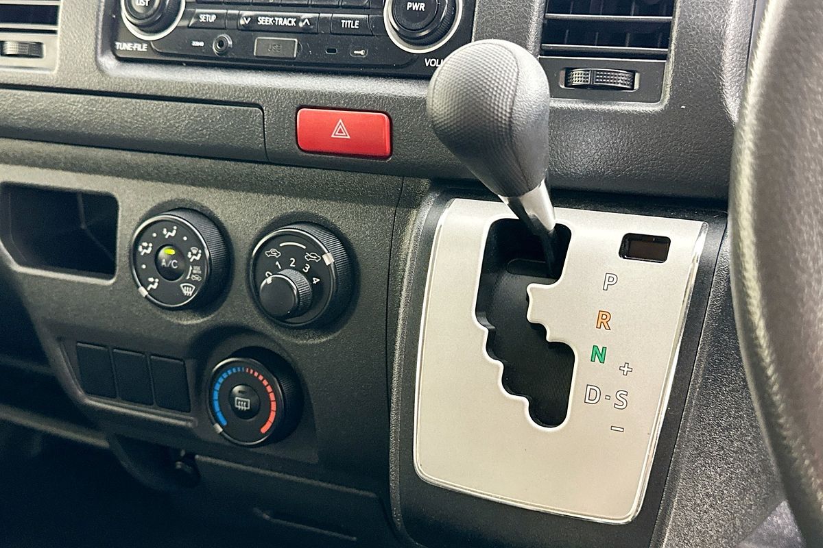 2016 Toyota HIACE LWB TRH201R MY16 LWB