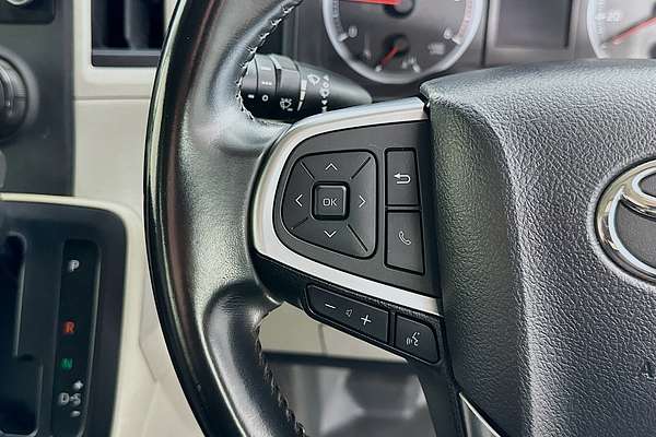 2020 Toyota Hiace COMMUTER (12 SEATS) GDH322R