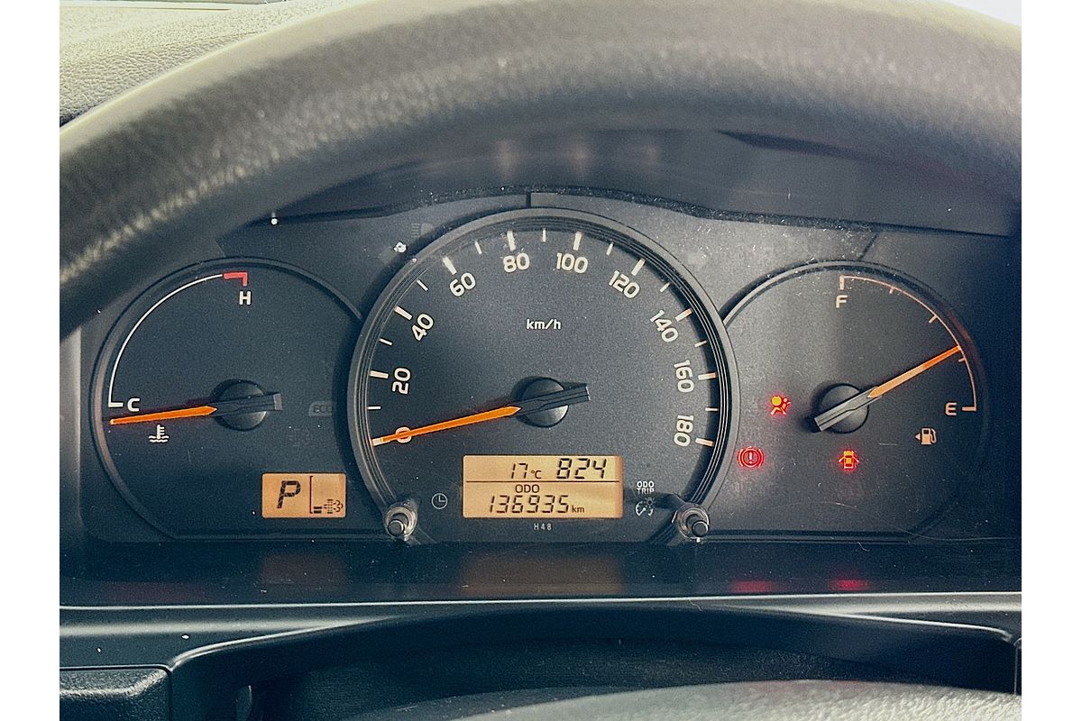 2018 Toyota HIACE LWB KDH201R MY16 LWB