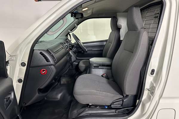 2017 Toyota HIACE LWB KDH201R MY16 LWB