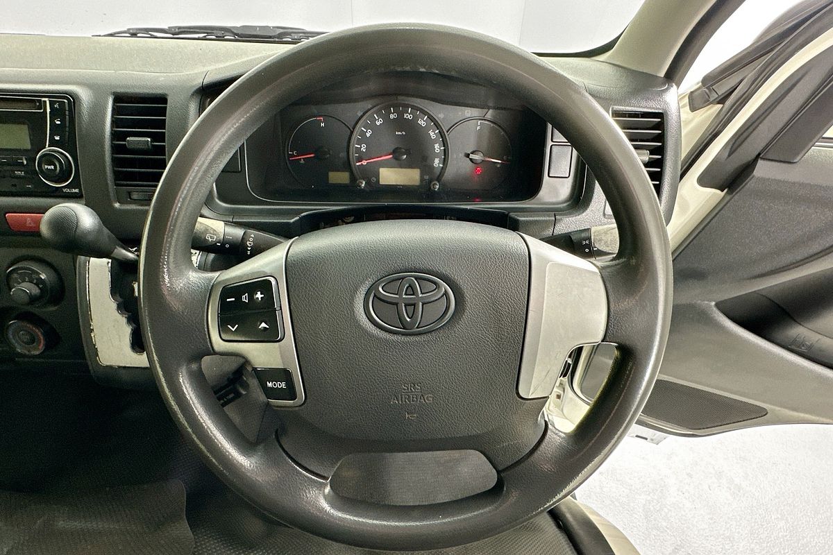 2017 Toyota Hiace COMMUTER (12 SEATS) KDH223R MY16